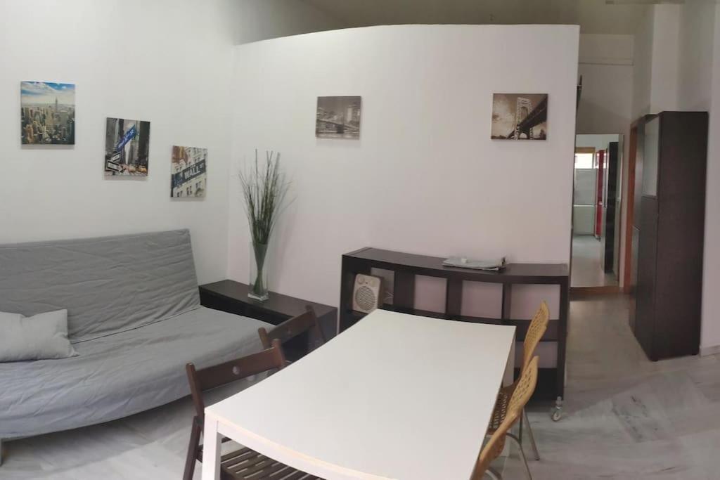 קמס Jp7 Piso Y Parking 10Min Sevilla - Zona Comercial - Joyeria - Pescaderia מראה חיצוני תמונה